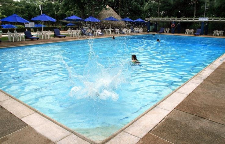 Hotel Guadaira Resort Мельгар Экстерьер фото