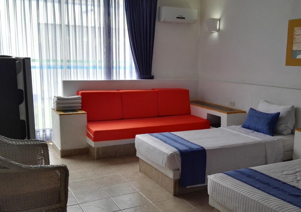 Hotel Guadaira Resort Мельгар Экстерьер фото