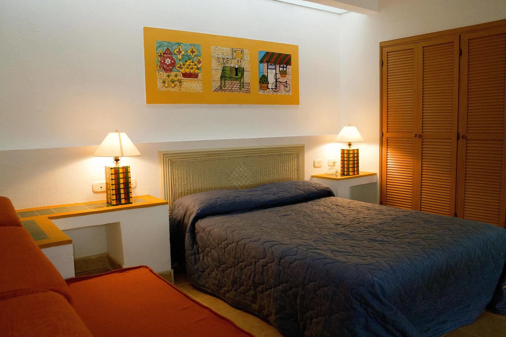 Hotel Guadaira Resort Мельгар Экстерьер фото